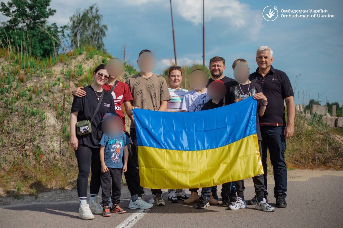 В Україну повернули ще 13 викрадених Росією дітей