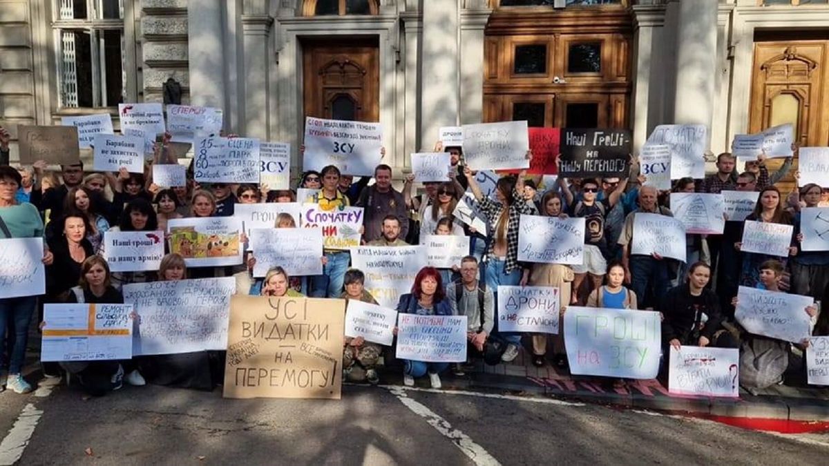 Екс-керівник «Укрінформу» розсилав темники з небажаними спікерами на Львівщині, – УП