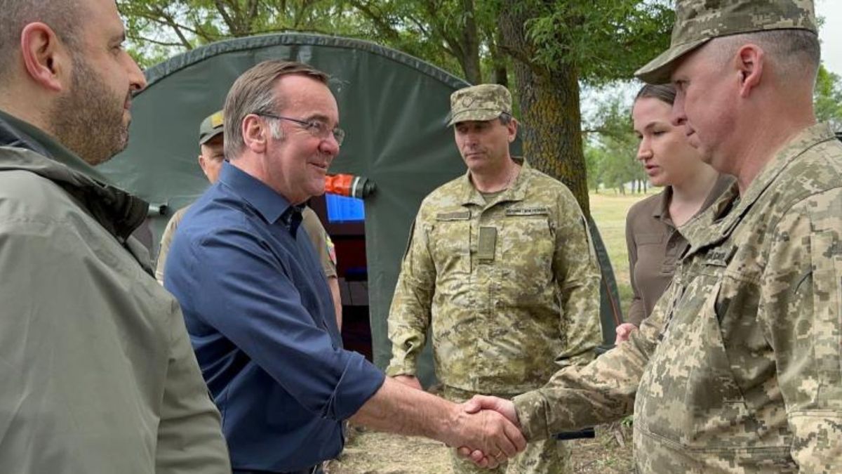 Німеччина оголосила про пакет військової допомоги Україні на 500 млн євро