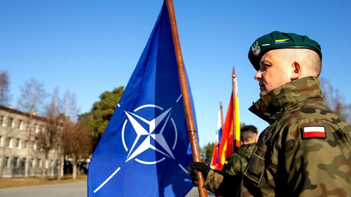 Польща планує створити військовий підрозділ з українських емігрантів