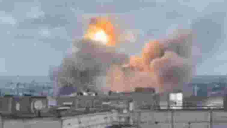 У Луганську прогриміли потужні вибухи, росіяни заявили про атаку ATACMS