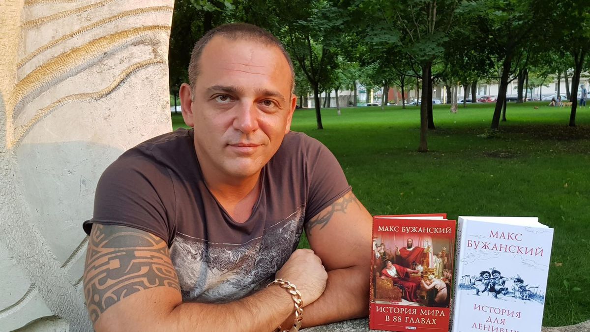Проросійський політик Бужанський прочитав лекцію про історію курсантам військового інституту КНУ