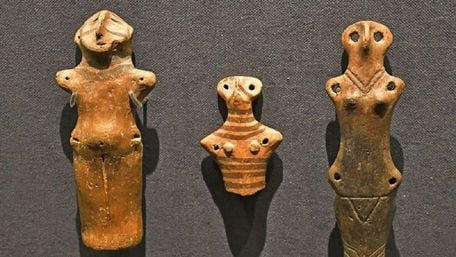 Амулети, «вагітні» скульптурки і жертовники: у що вірили наші предки