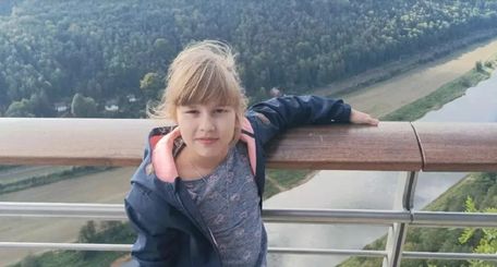 У Німеччині знайшли мертвою зниклу дорогою до школи 9-річну українку
