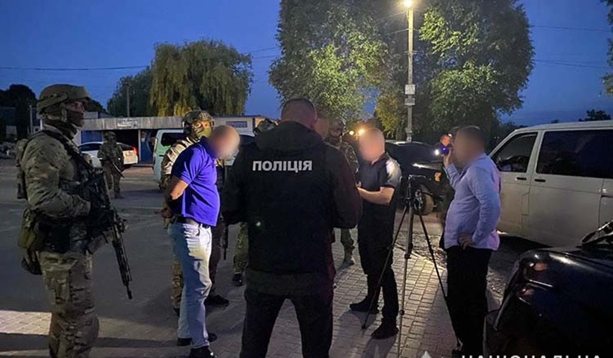 На Тернопільщині група рекетирів займалася вимаганням неіснуючих боргів