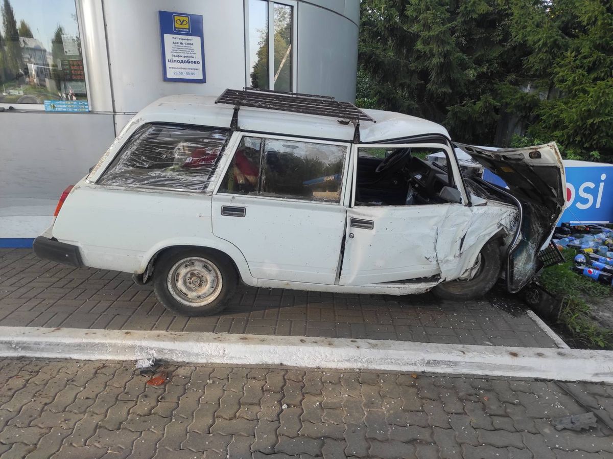Суд на рік ув’язнив п’яного водія ВАЗ за ДТП на околиці Львова