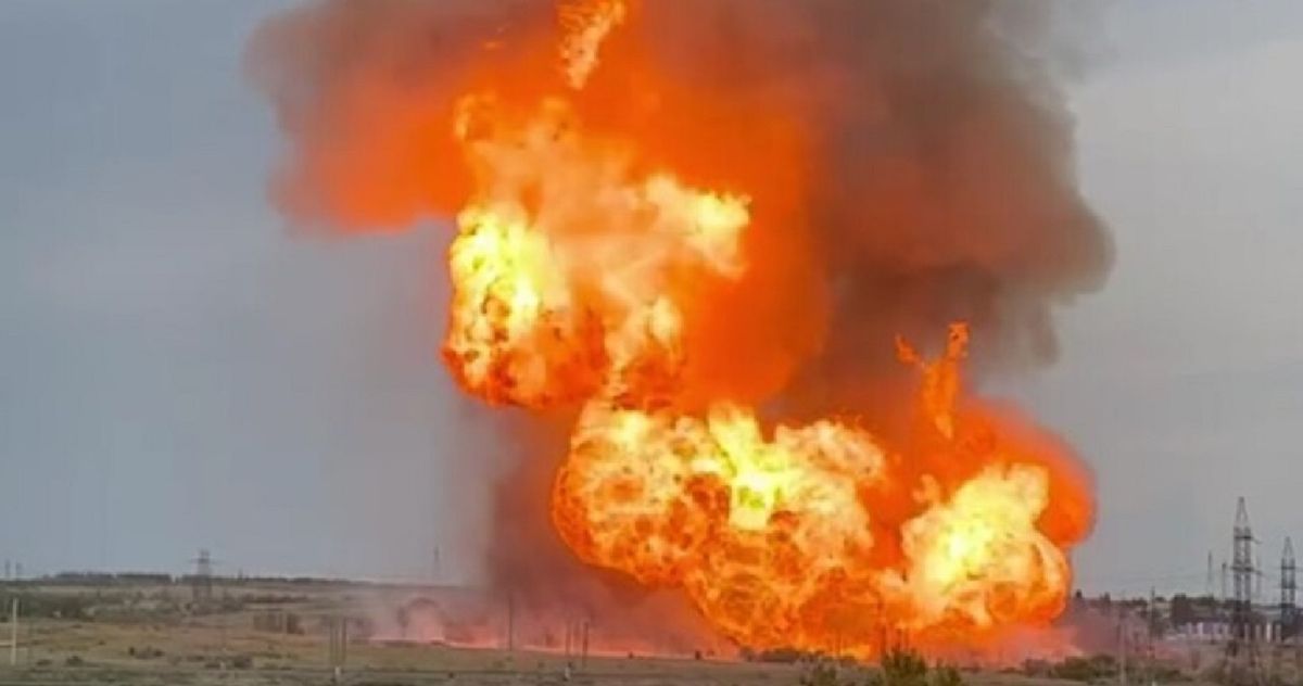 У Росії після вибуху на підземному газосховищі виникла масштабна пожежа 
