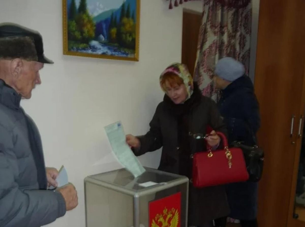 За пропаганду війни суд конфіскував у громадянки Росії квартири в Чернівцях