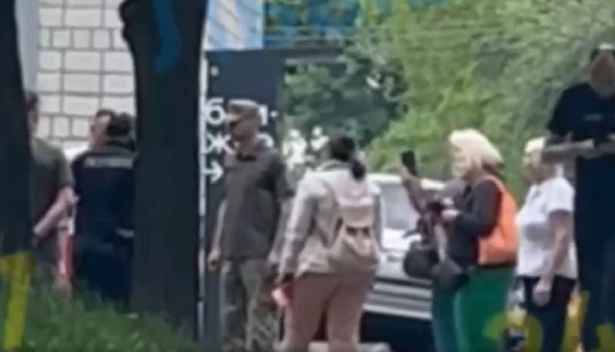 У Львові виник конфлікт між працівниками ТЦК та перехожим через відмову показати документи
