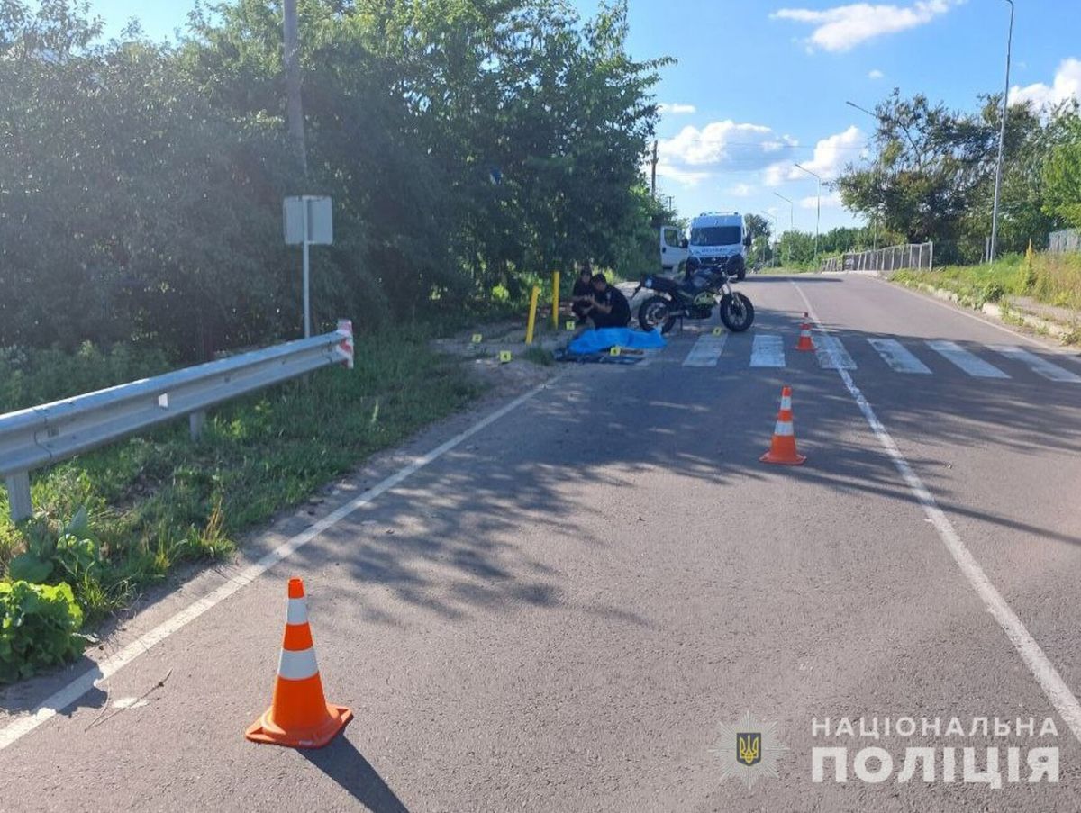 На Волині після зіткнення з відбійником загинув 24-річний пасажир мотоцикла