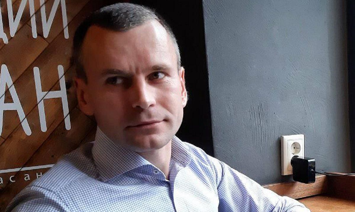 Львівський водій вибачився за погрози перцевим балончиком велосипедистці