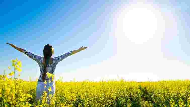 Сонце і вітамін D: користь та ризики