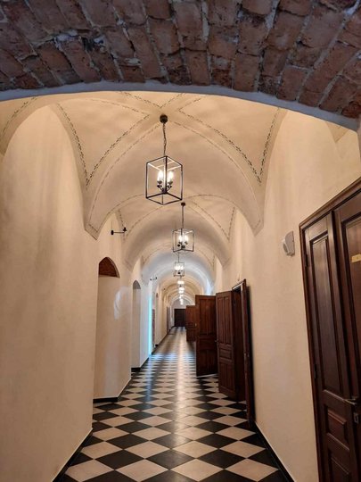 Коридор колишнього монастиря