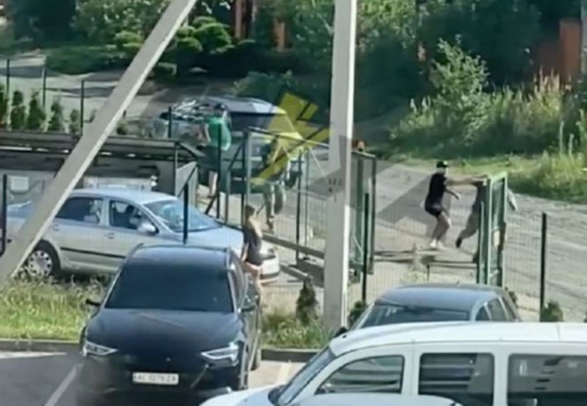 На Волині двоє чоловіків напали на військових ТЦК із газовими балончиками