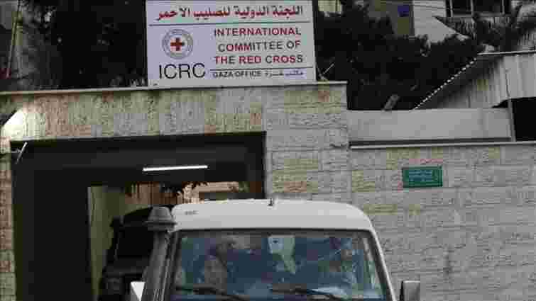 Червоний Хрест заявив про обстріл свого офісу в Секторі Гази та загибель понад 20 людей