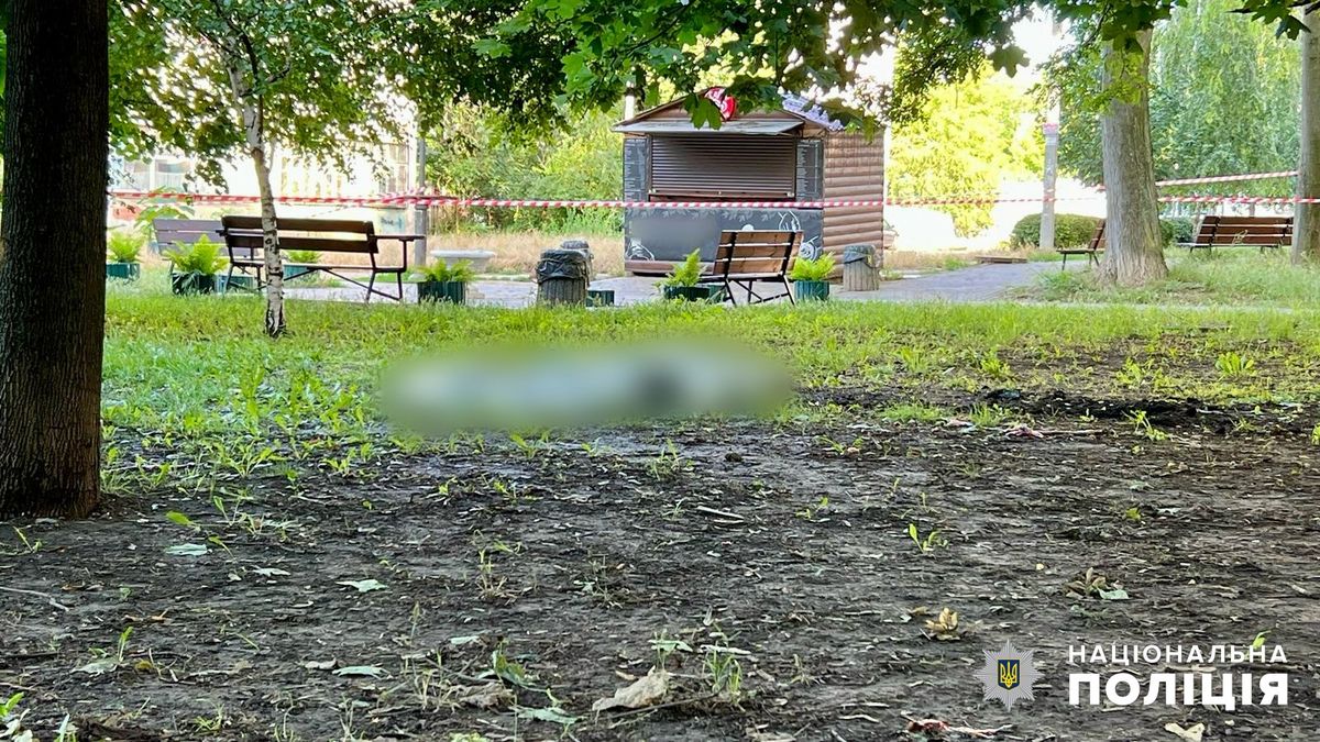 У парку Одеси 43-річний чоловік загинув від вибуху гранати