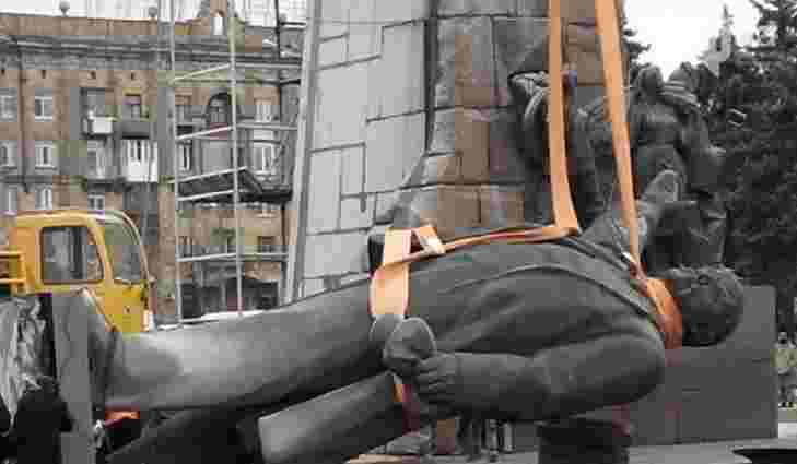 У Запоріжжі виставили на продаж найбільший в Україні пам'ятник Лєніну