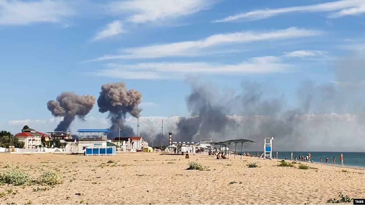 Росія розміщує військову техніку в цивільних районах Криму для стримування українських ударів 