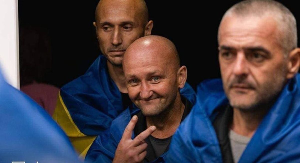 Боєць з Львівщини повернувся додому після двох років російського полону