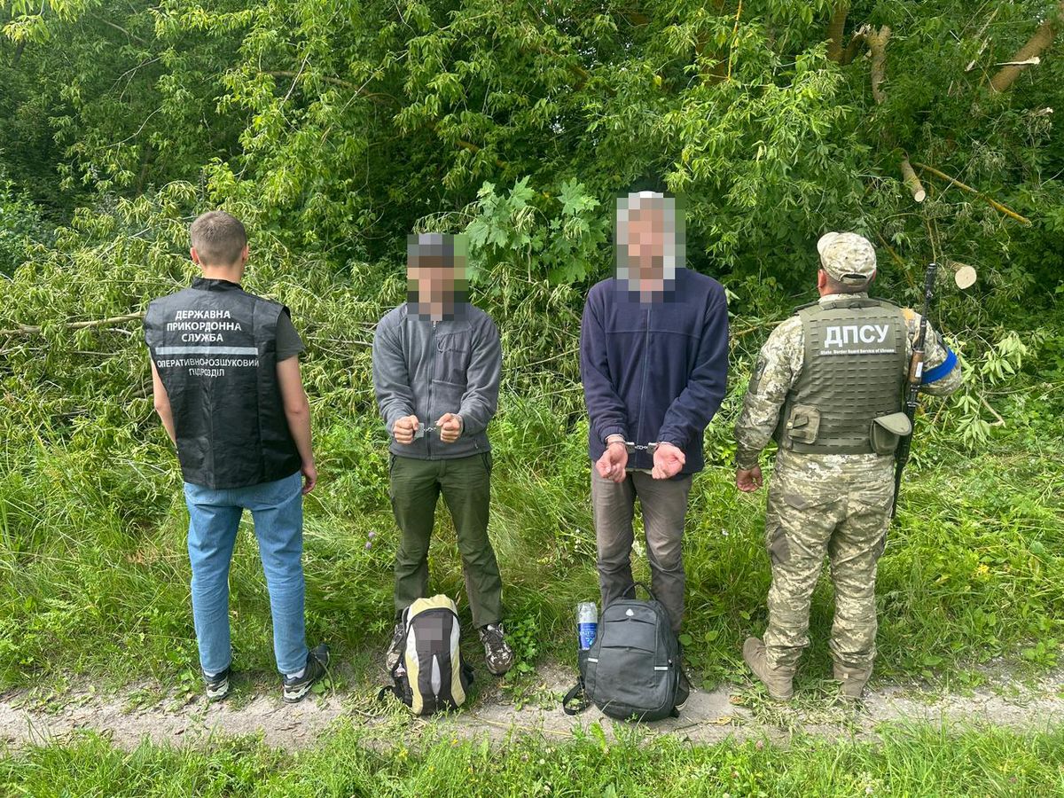 Прикордонники затримали двох волинян на спробі перепливти Західний Буг