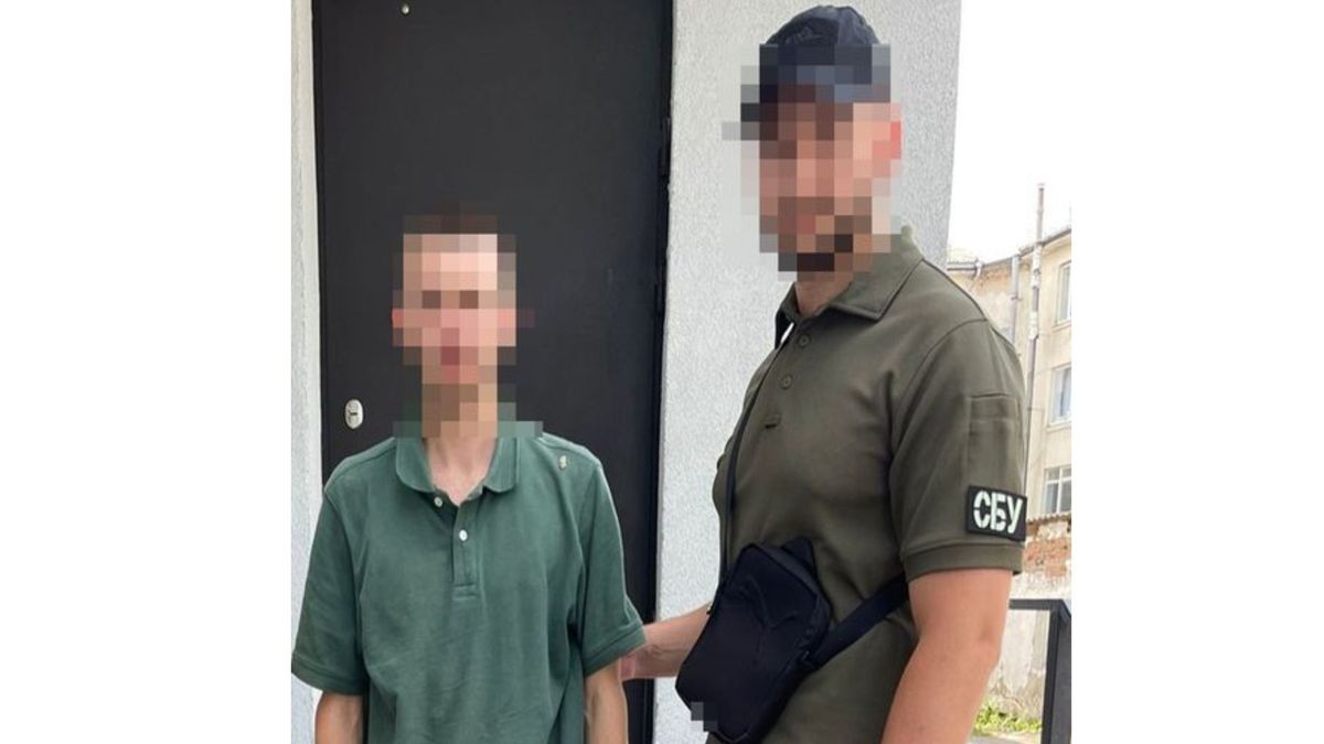 У центрі Луцька 23-річний мешканець Хмельниччини підірвав гранату