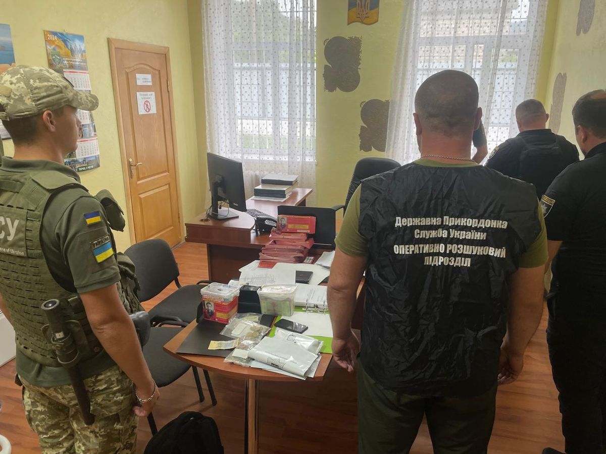 На Закарпатті викрили шахраїв, які видурювали гроші під виглядом збору на хворих дітей