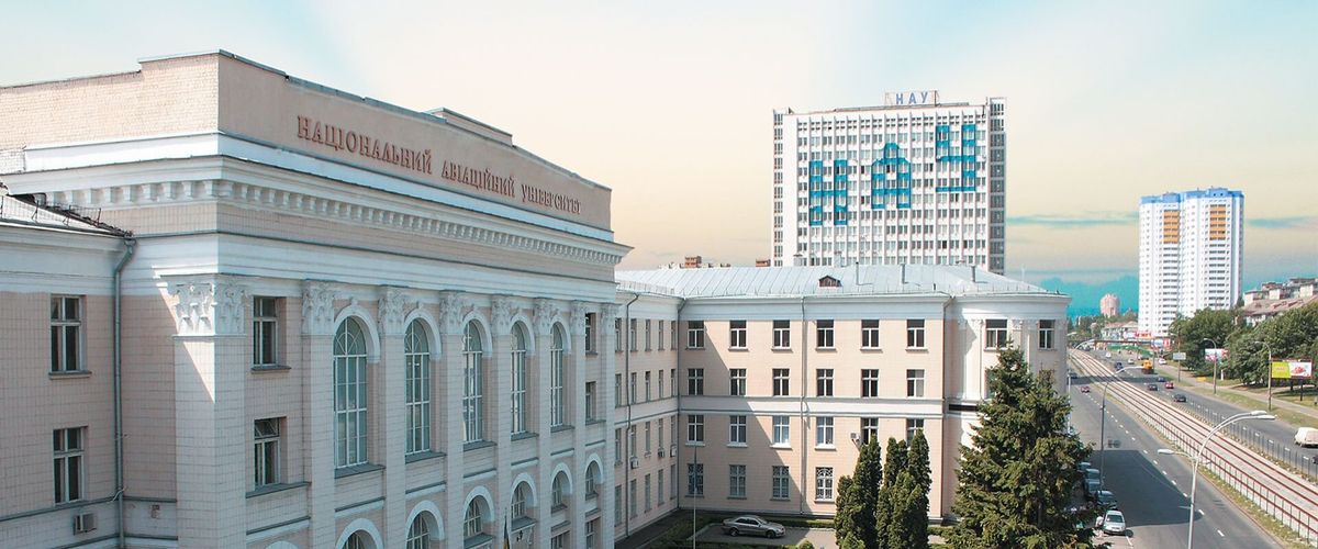 Керівництво київського університету незаконно приватизувало 32 службові квартири