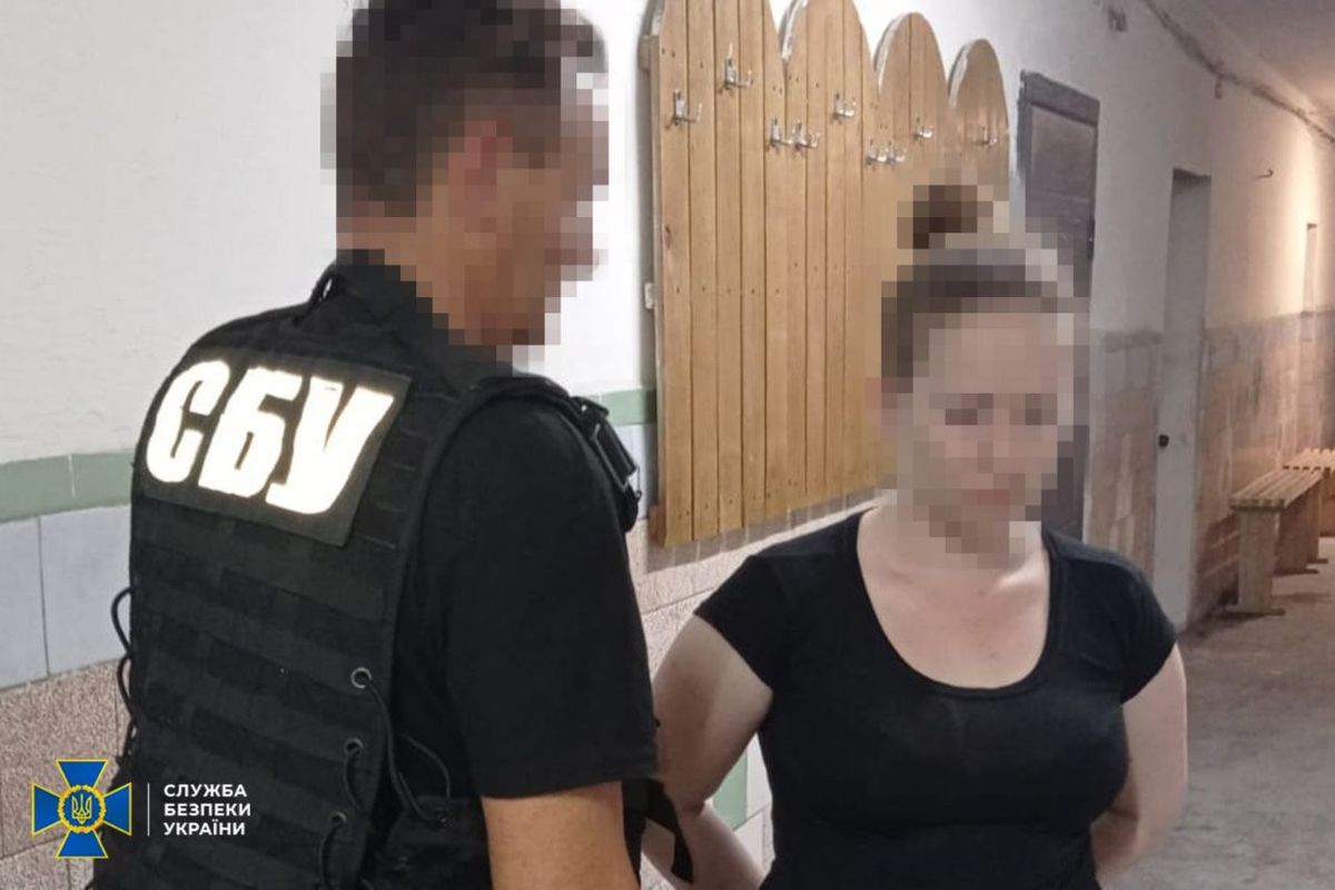 На Кіровоградщині затримали 28-річну жінку, яка підпалила авто Нацгвардії на замовлення Росії