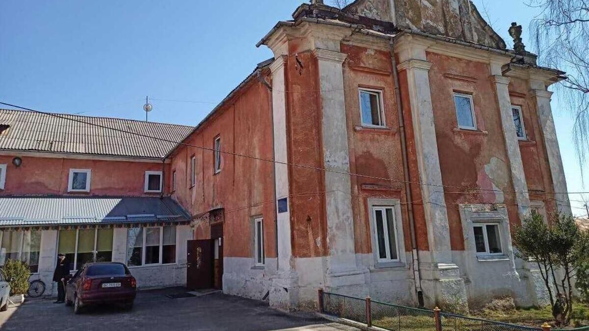 В Роздолі на Львівщині за майже 50 млн грн відремонтують дитячий інтернат