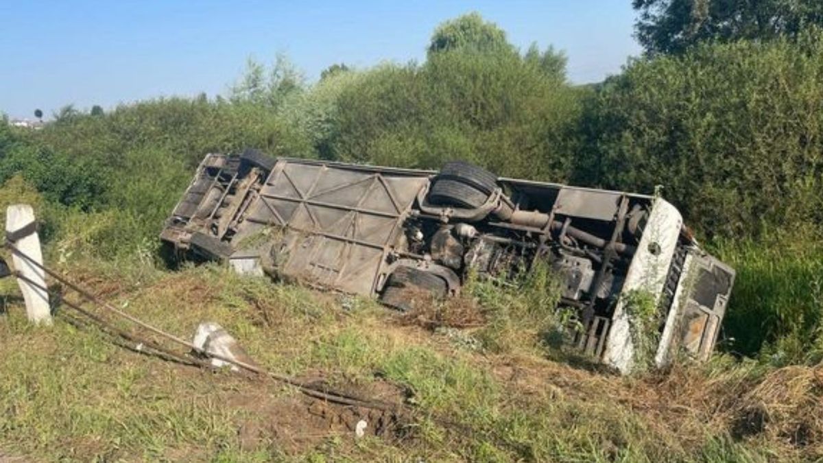На Тернопільщині перекинувся автобус з понад 40 паломниками 