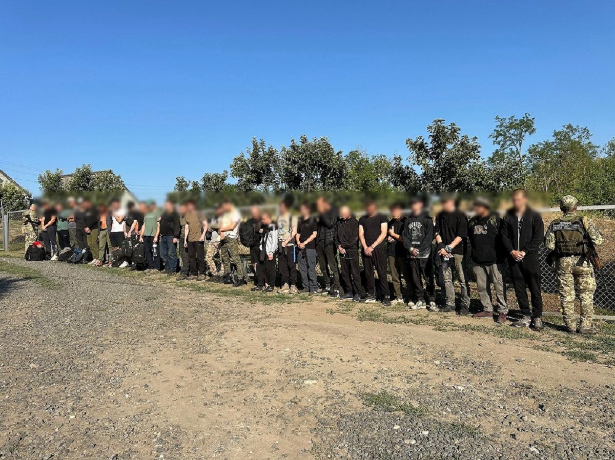 На Одещині прикордонники затримали 27 нелегалів на шляху до Придністров'я


