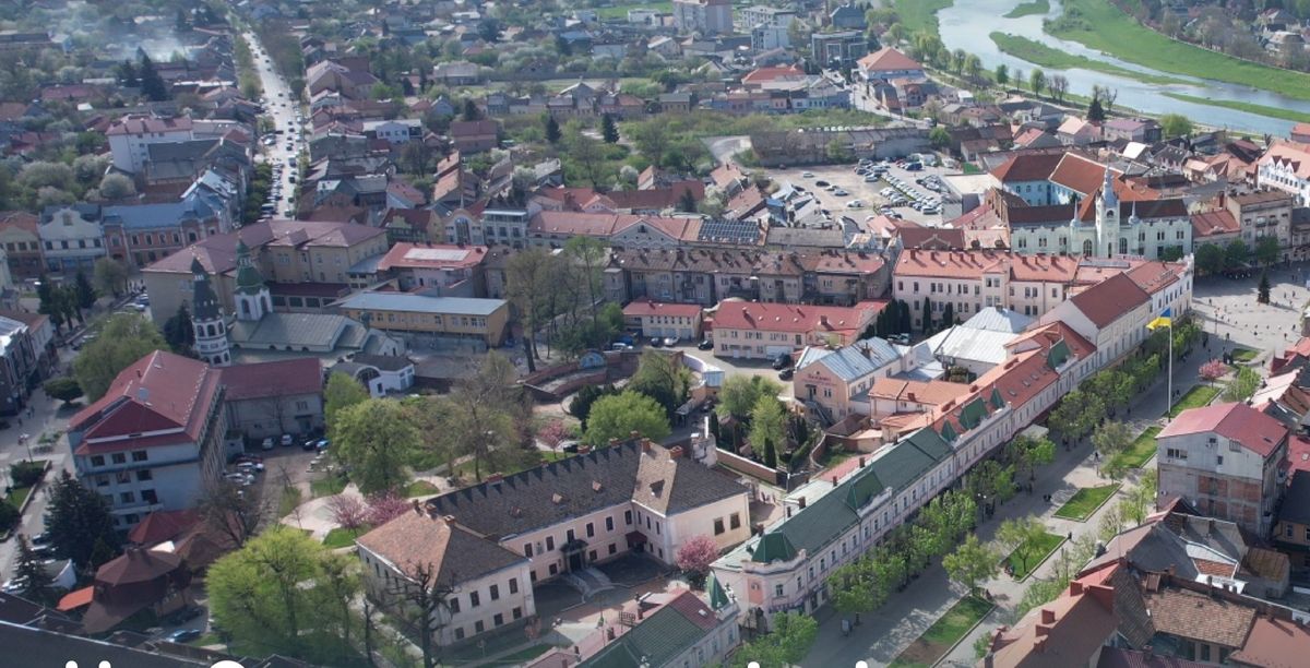 В індустріальному парку Мукачева виготовлятимуть папір і розвиватимуть альтернативну енергетику
