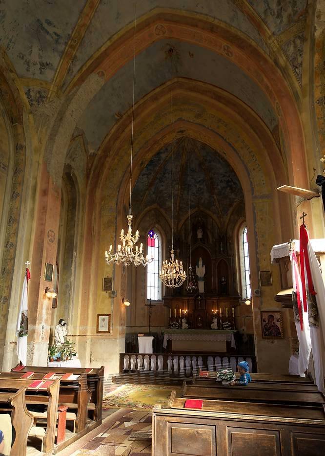 Інтер'єр костелу св. Вікентія де Поля (фото drymba)