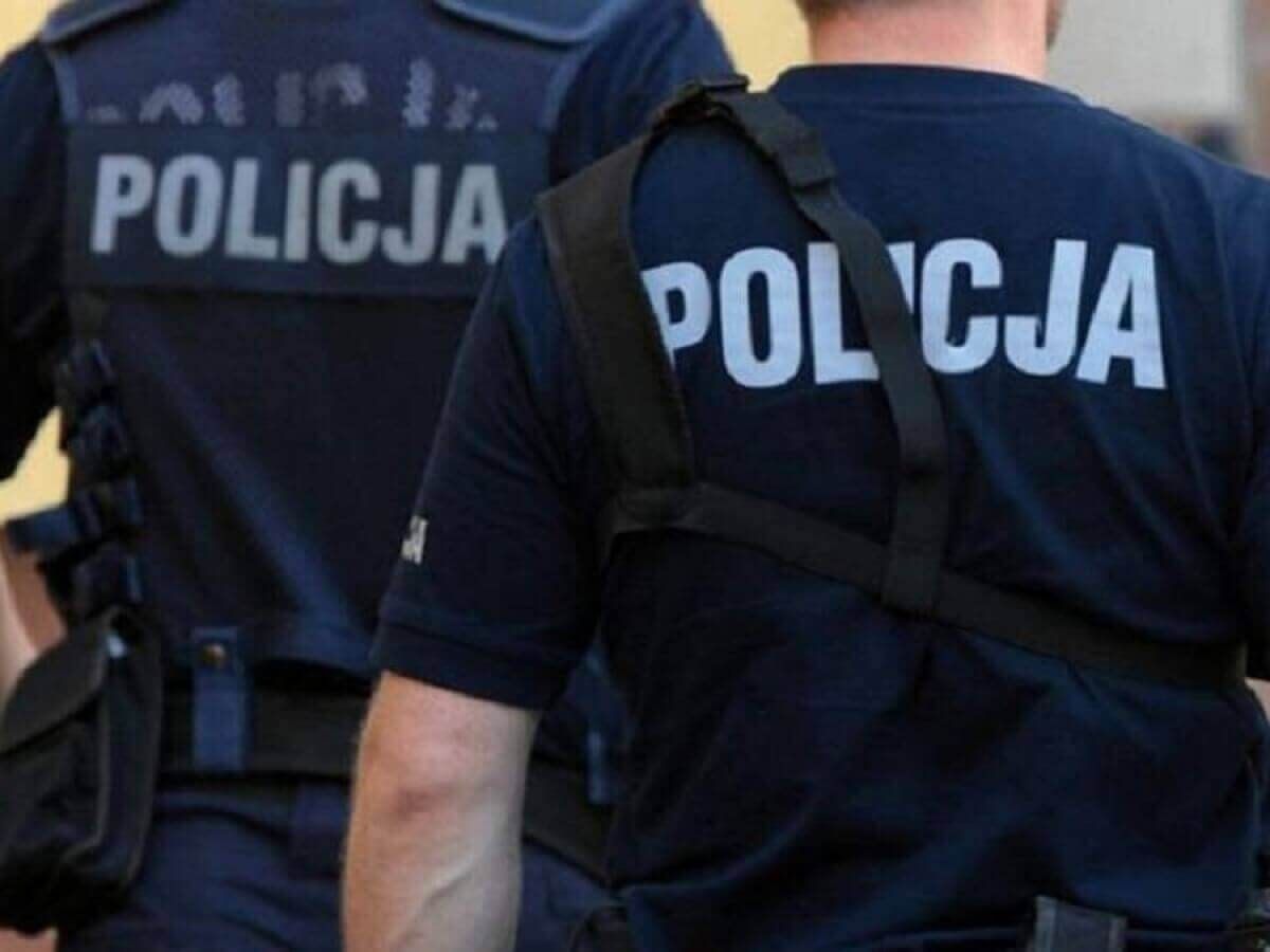 У Польщі підлітки із мачете напали на 17-річного українця, хлопець втратив палець