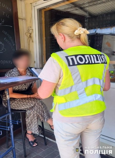 У Кам'янці-Подільському викрили оганізаторів схеми ухилення від мобілізації (фото поліції)