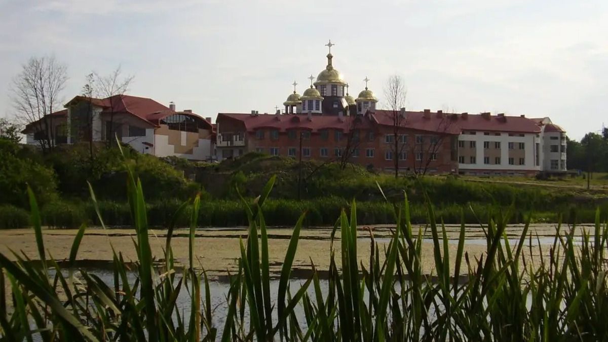 Львівська  духовна семінарія і мешканці Хуторівки виступили проти масштабної забудови на Сихові