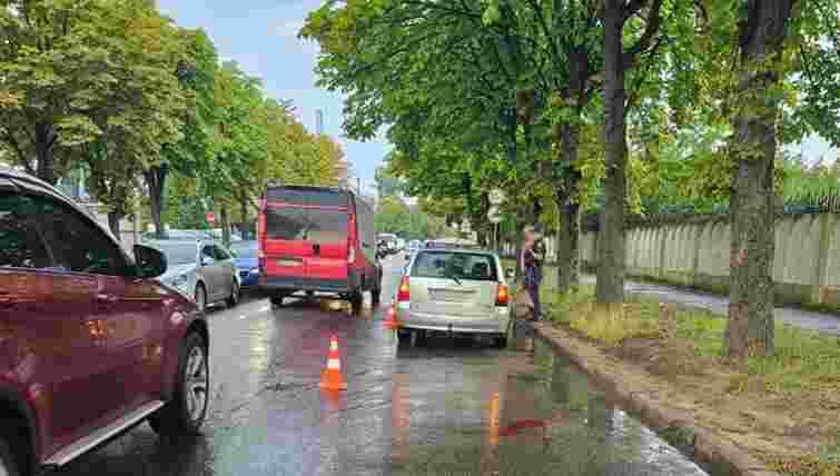 На Левандівці водій Toyota Corolla на смерть збив 60-річного пішохода