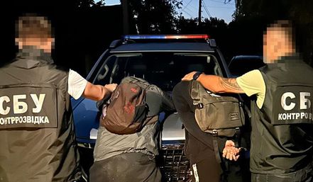 Двох підлітків затримали за підпал військових авто на замовлення російських спецслужб у Львові