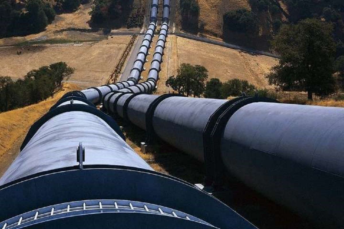 Через санкції України російський «Лукойл» припинив постачати нафту Словаччині