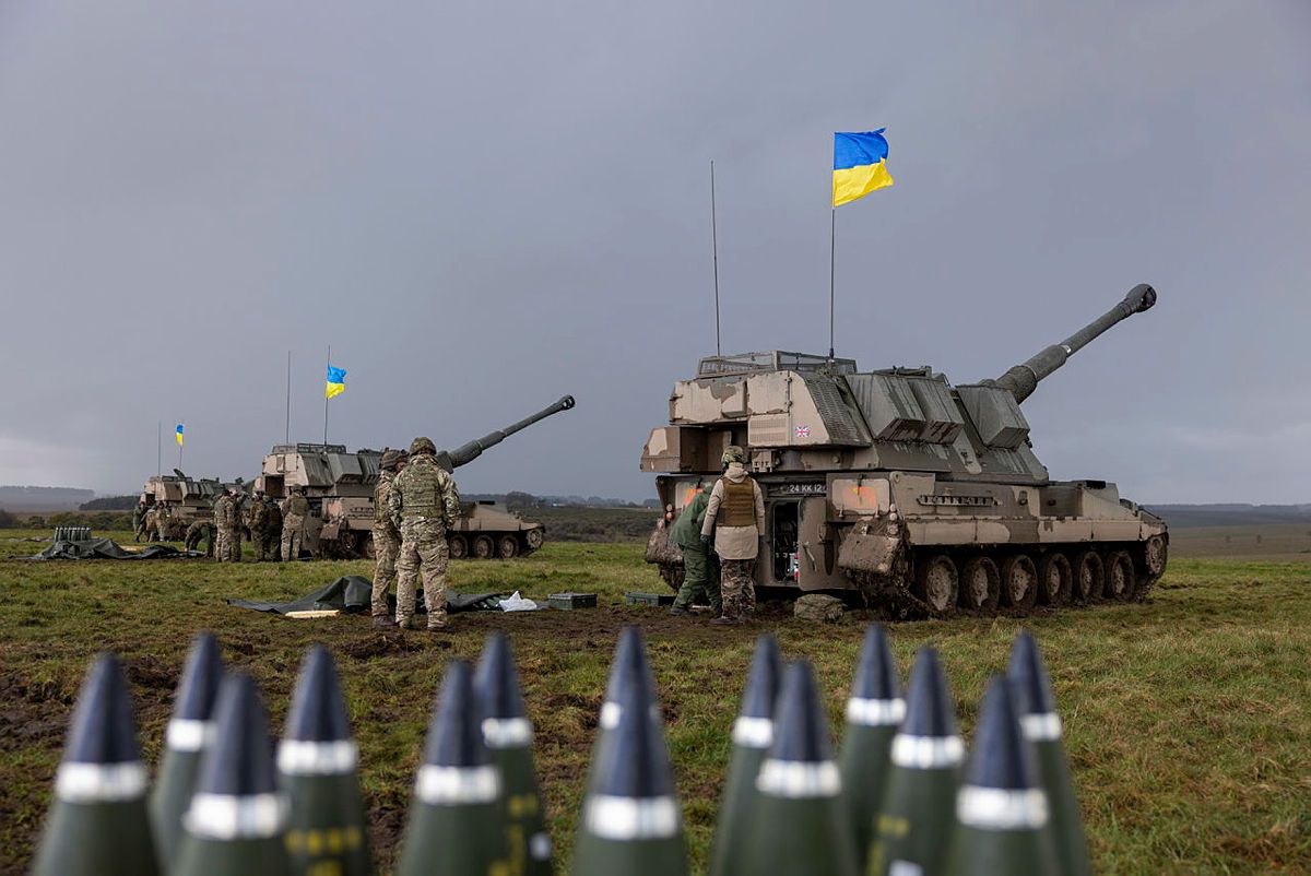 Велика Британія відновить  виробництво артилерійських стволів для ЗСУ 