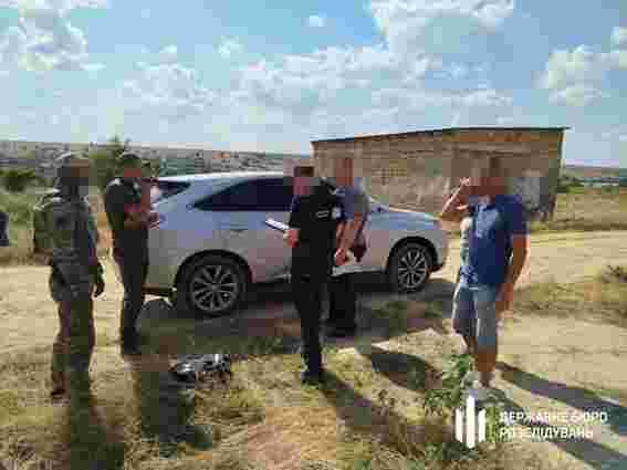 На Одещині ДБР затримало посадовця міграційної служби на спробі переправити ухилянтів до Молдови