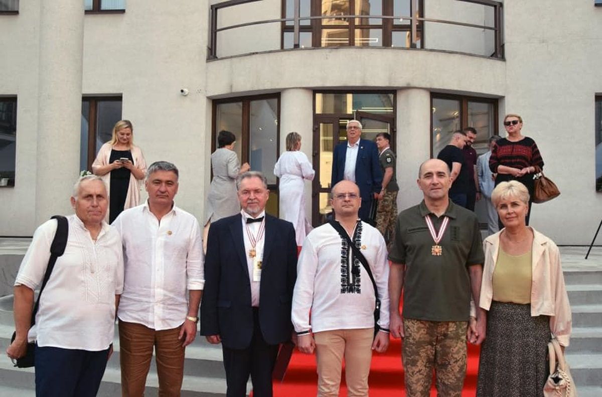 Двох медиків з Тернопільщини нагородили «Орденом Святого Пантелеймона»