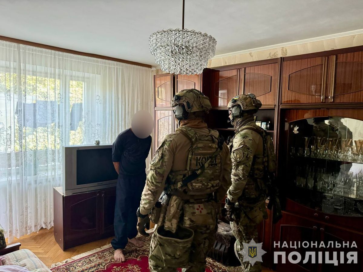 39-річного лучанина затримали за погрози пістолетом патрульним і працівникам ТЦК