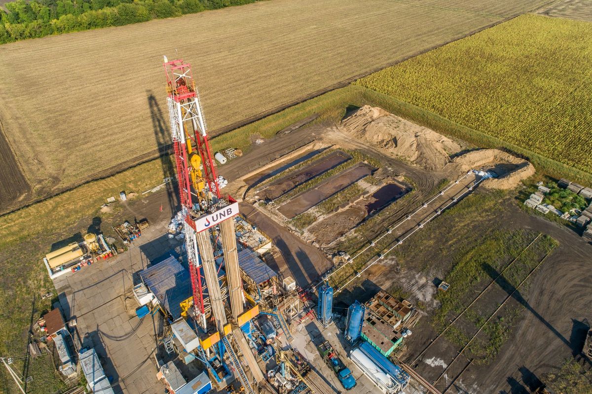 Суд дозволив відновити видобуток газу на Сахалінському родовищі
