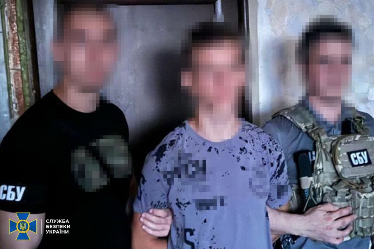 У Києві затримали диверсантів, які здійснили підпал біля вантажної станції «Укрзалізниці»