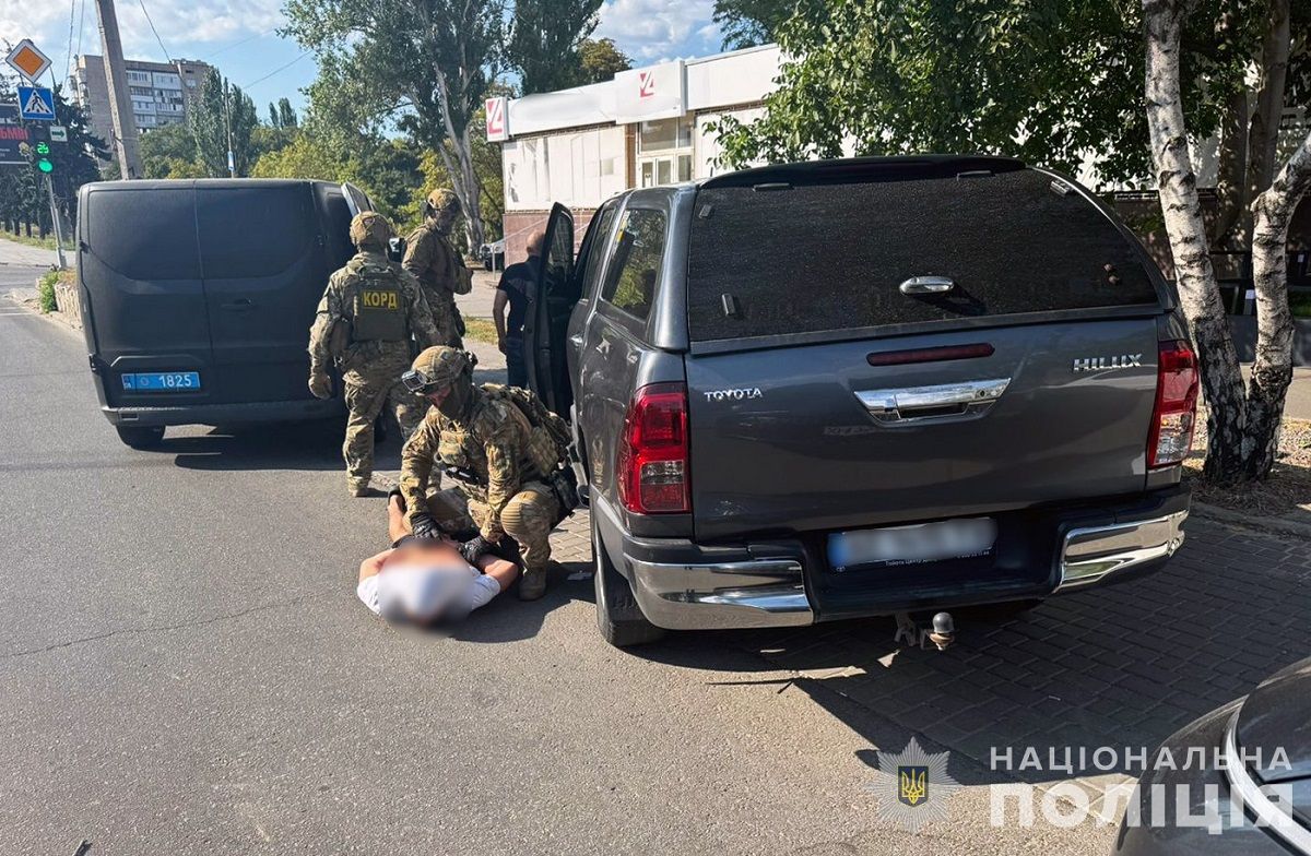 У Запоріжжі голова благодійного фонду оформлював ухилянтам опікунство над людьми з інвалідністю