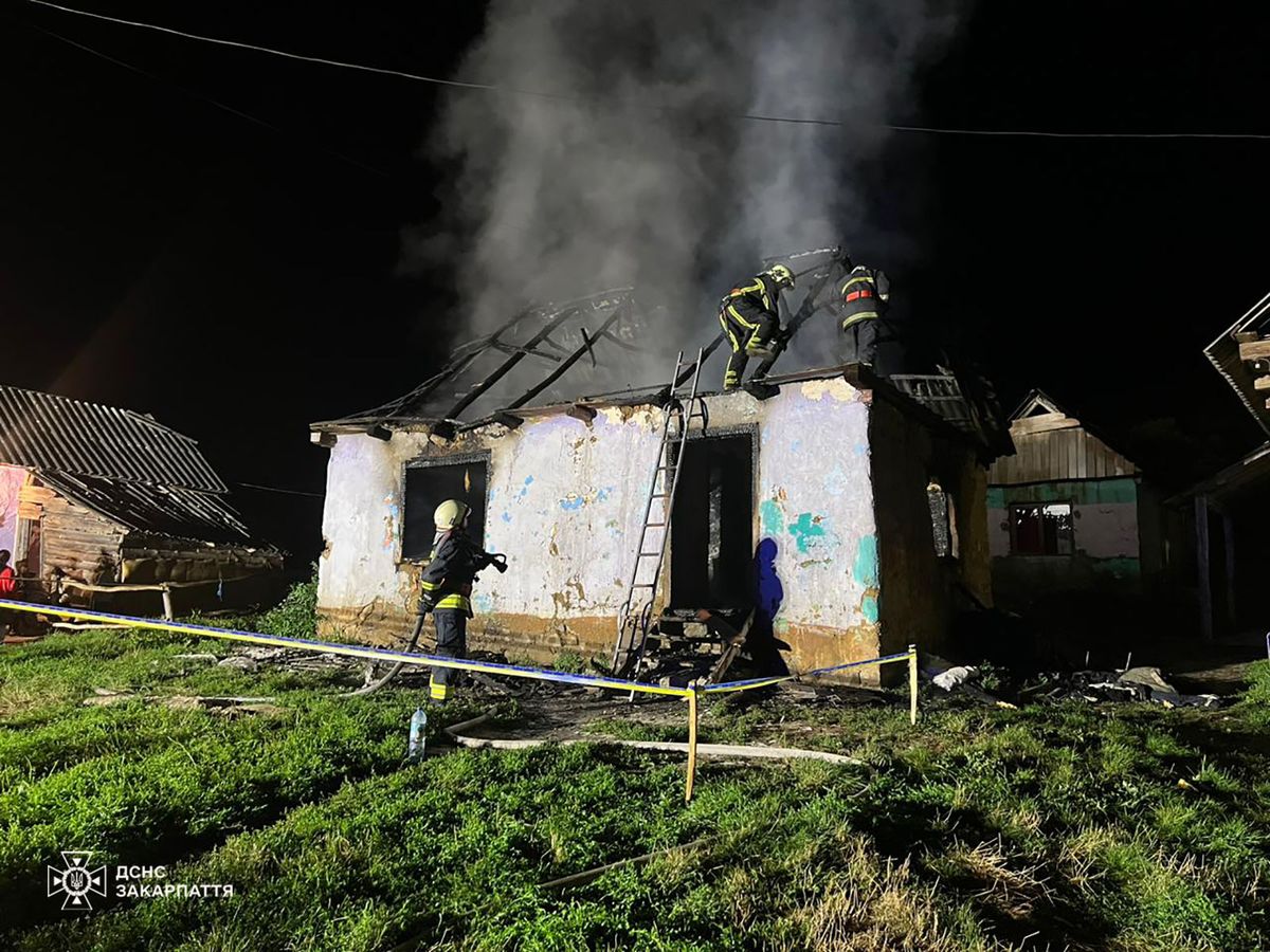 Через паління в будинку загинула 53-річна закарпатка з 13-річним сином