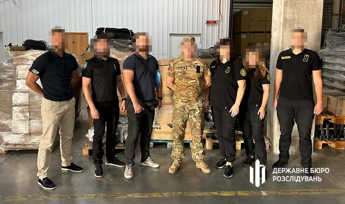 Силам оборони передали вилучені під час розслідування 23 тонни російських автозапчастин