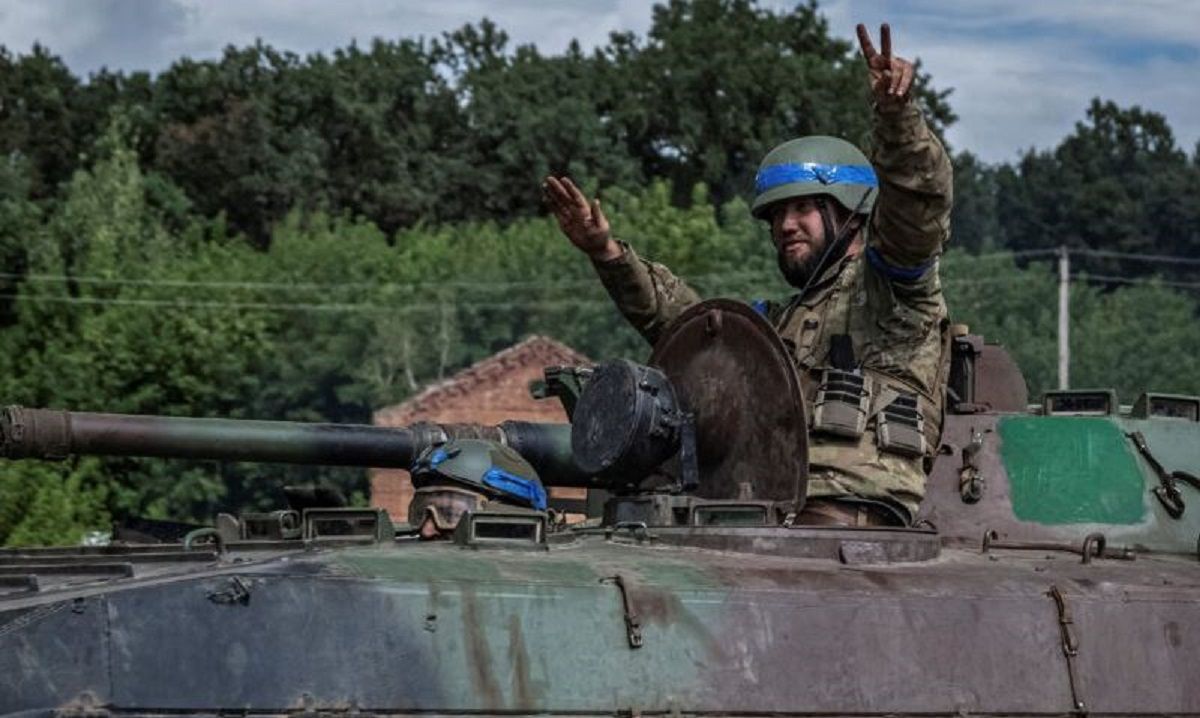 Сирський доповів Зеленському про подальше просування Сил оборони на Курщині