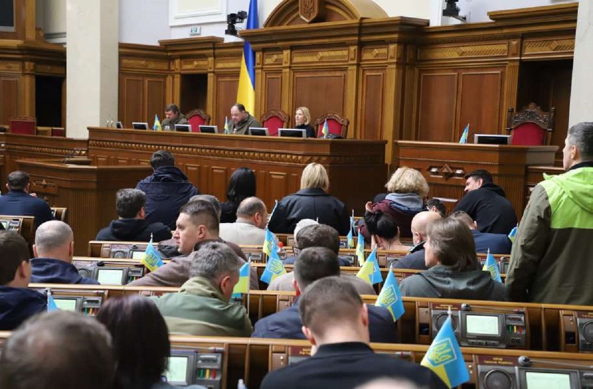 Стало відомо, хто з нардепів голосував проти заборони російської церкви в Україні